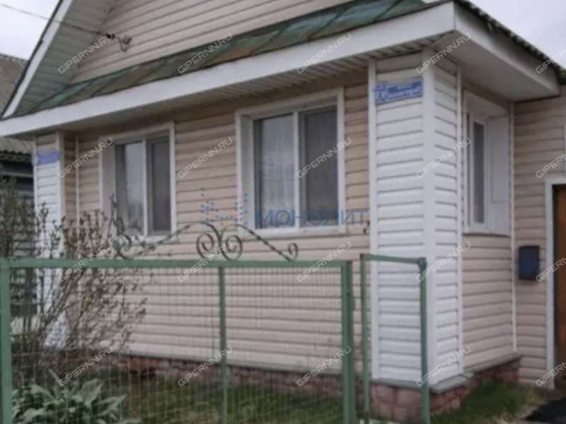 дом на Заречной улице село Ломовка