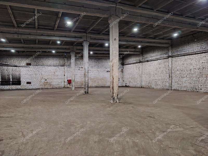 помещение под склад на Кузбасская ул, д.15А