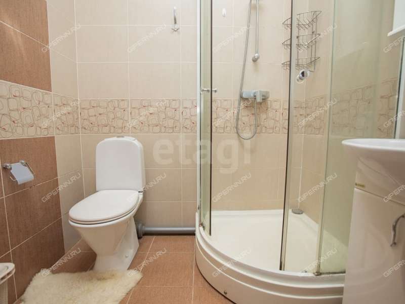 двухкомнатная квартира на улице Челюскинцев дом 2