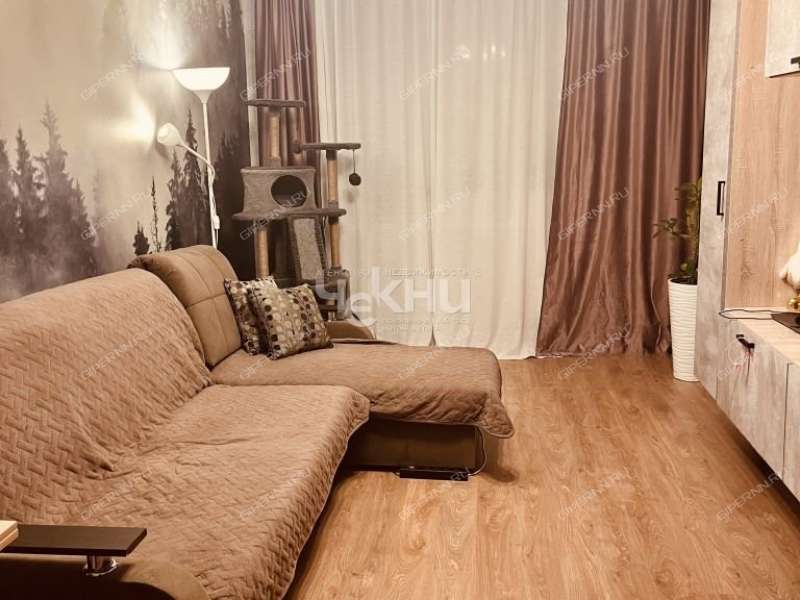 четырёхкомнатная квартира на Пролетарской улице дом 14а