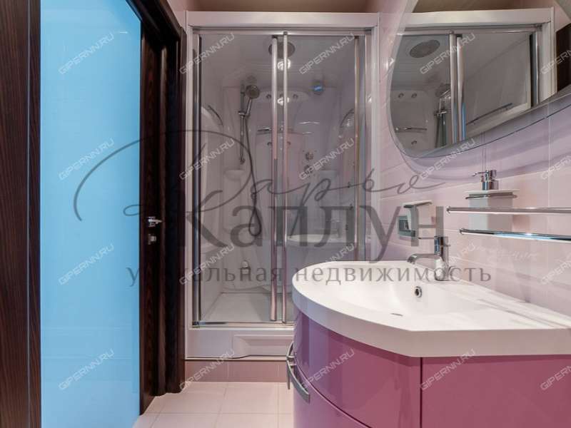 четырёхкомнатная квартира на Славянской улице дом 23