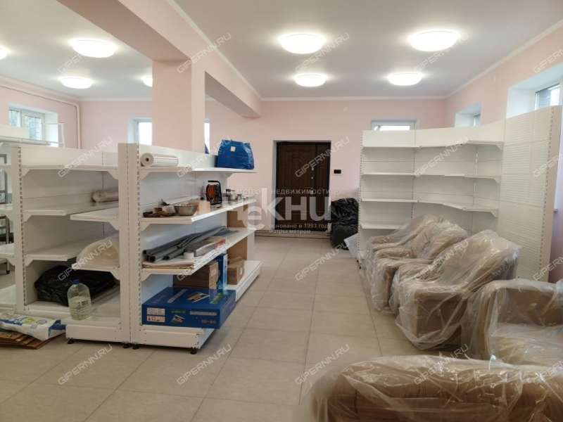 здание под коммерческую недвижимость на  деревня Опалиха