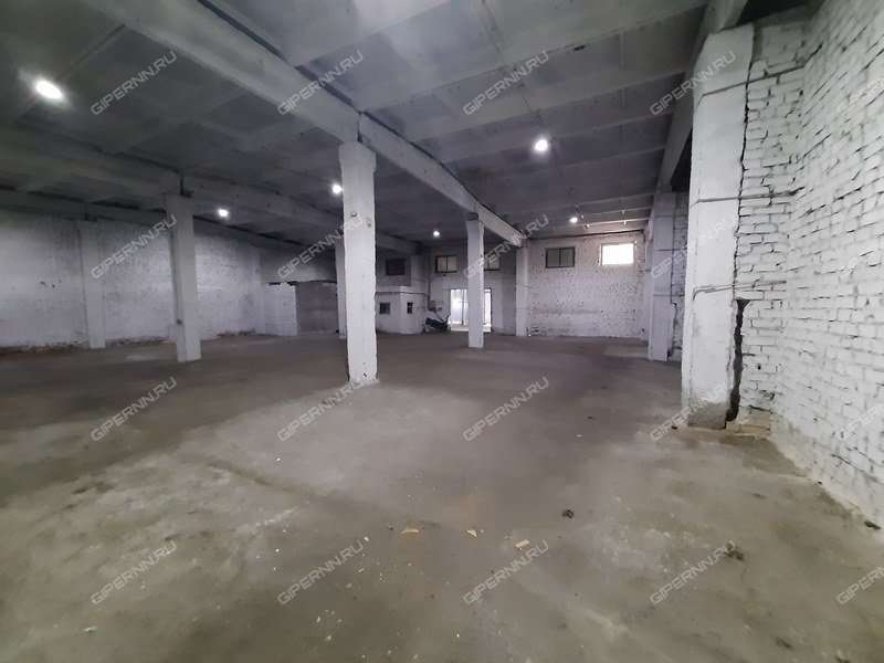 помещение под склад на Шекспира ул., д.1б