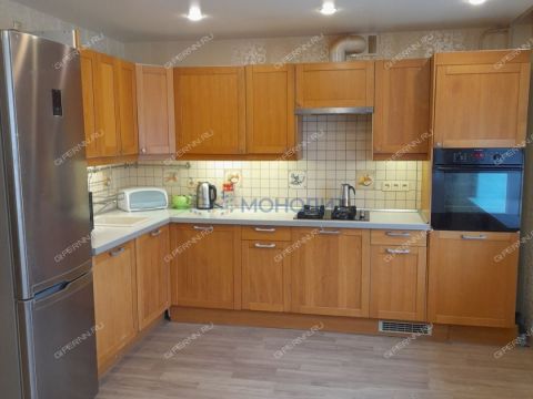 3-komnatnaya-ul-rodionova-d-189-24 фото