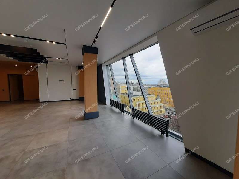 помещение под торговую площадь на Большая Печерская ул., д.40