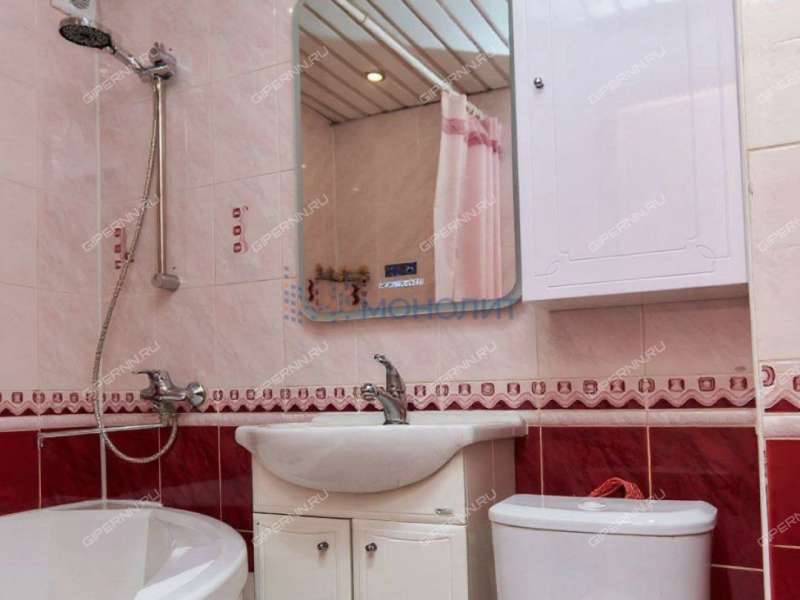 трёхкомнатная квартира на Комсомольской площади дом 10 к3