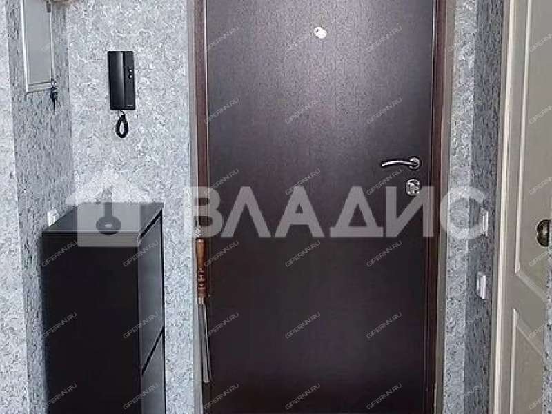 однокомнатная квартира на Бурнаковской улице дом 63