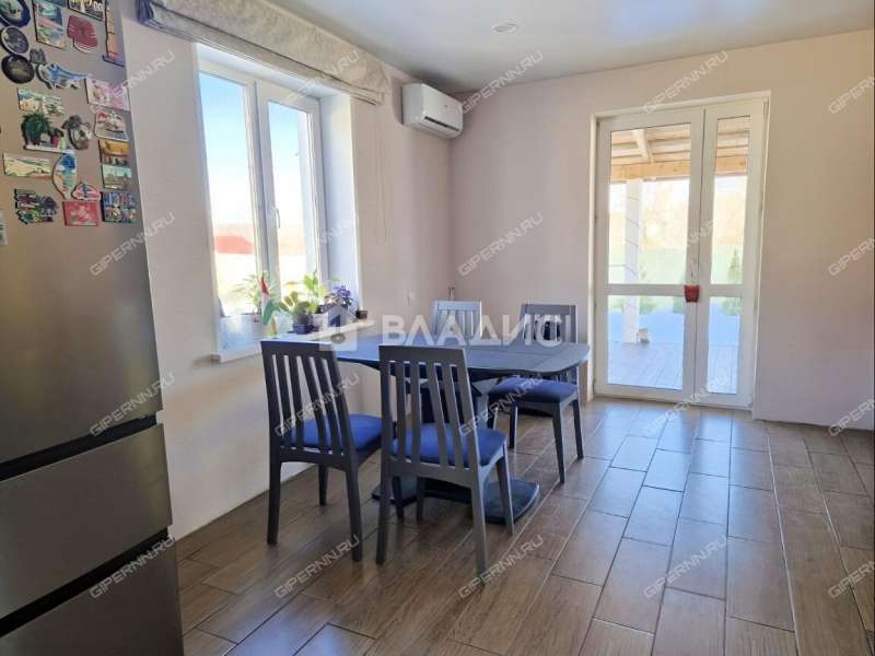 дом на Акварельной улице