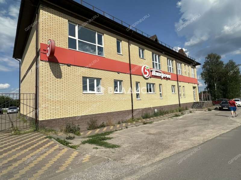 здание под офис, торговую площадь на Красноармейской улице рабочий посёлок Большое Козино