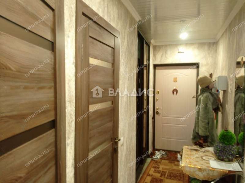 однокомнатная квартира на Волжской улице дом 42