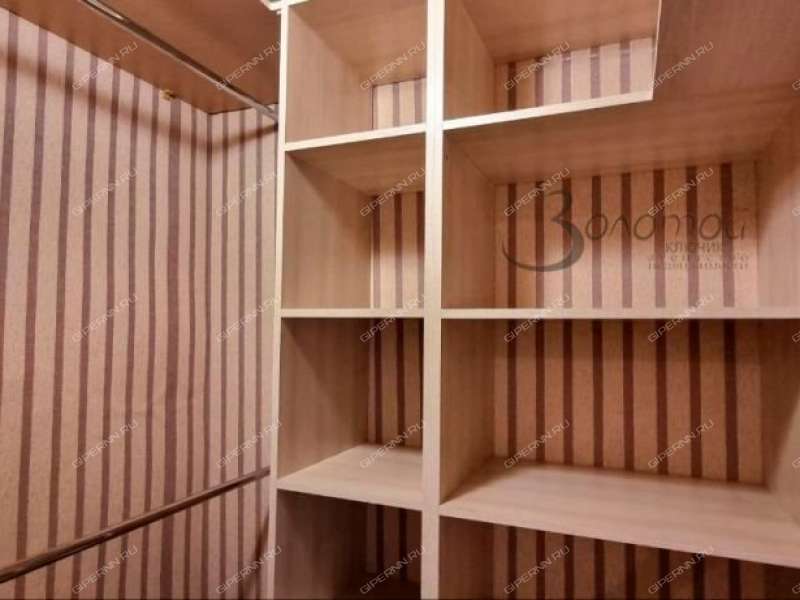 трёхкомнатная квартира на улице Пермякова дом 48