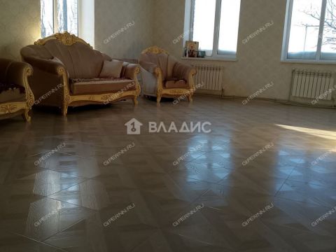 dom-rabochiy-poselok-lukino-balahninskiy-municipalnyy-okrug фото