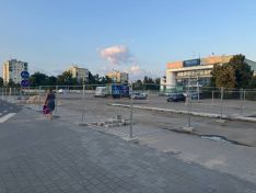 Стройплощадку будущей канатной дороги огородили на Заречном бульваре