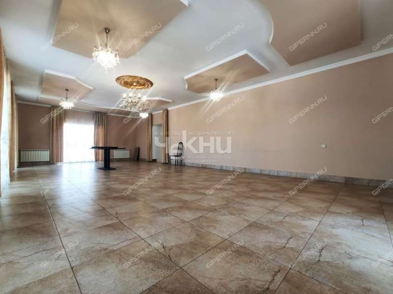 здание под недвижимость под общепит на Малое Чухово деревня Малое Чухово