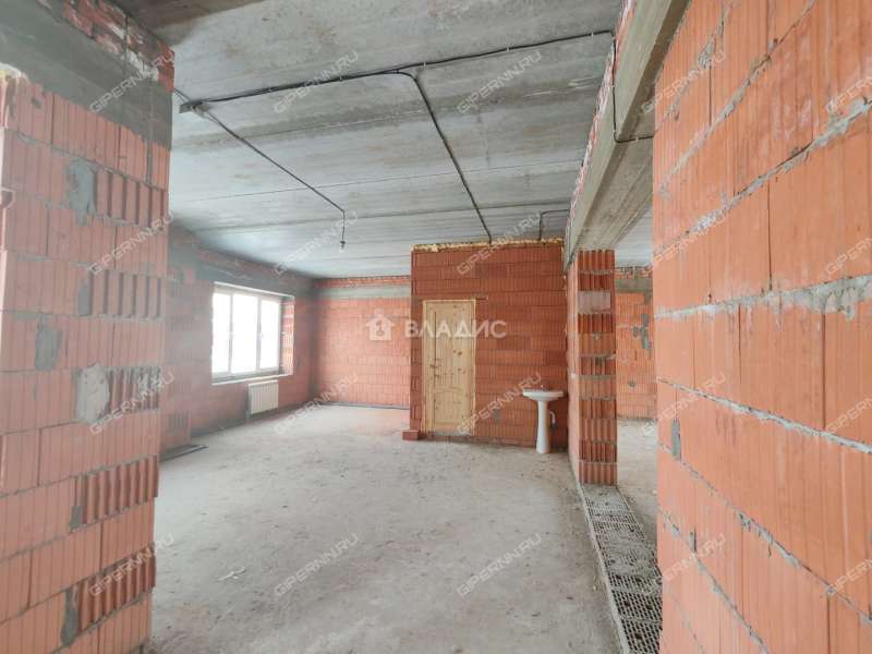 дом на улице Тенистая село Большая Ельня