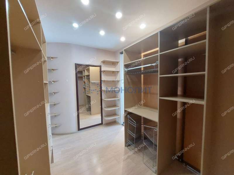 трёхкомнатная квартира на улице Тимирязева дом 35