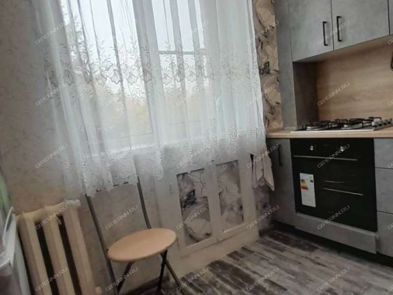 трёхкомнатная квартира на улице Бекетова дом 73