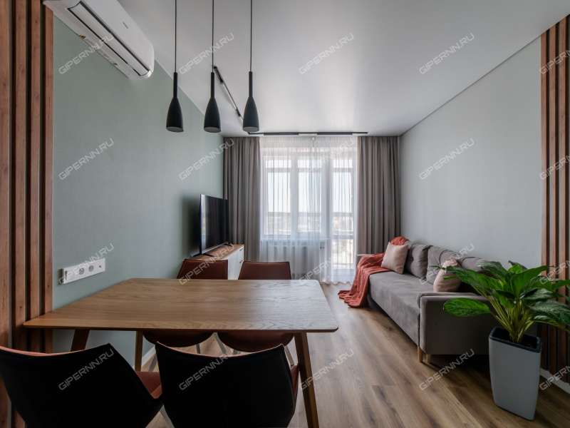 двухкомнатная квартира на улице Александра Хохлова дом 7