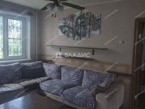 4-komnatnaya-ul-radio-d-3 фото