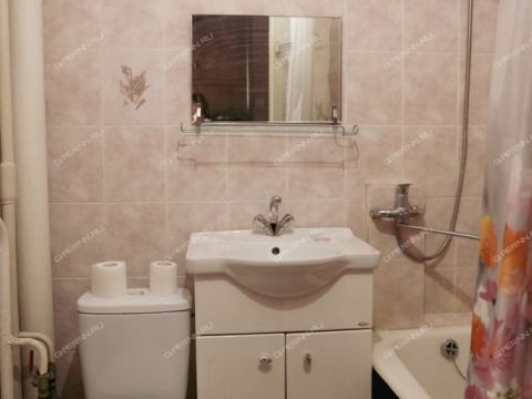 1-komnatnaya-ul-plotnikova-d-2 фото