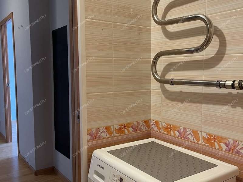 однокомнатная квартира на Волжской набережной дом 25