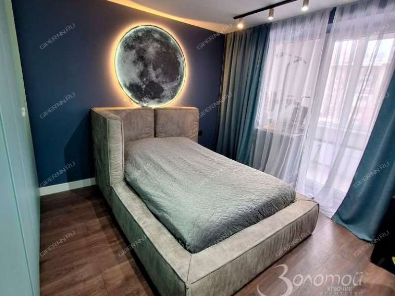 четырёхкомнатная квартира на проспекте Ленина дом 30 к5