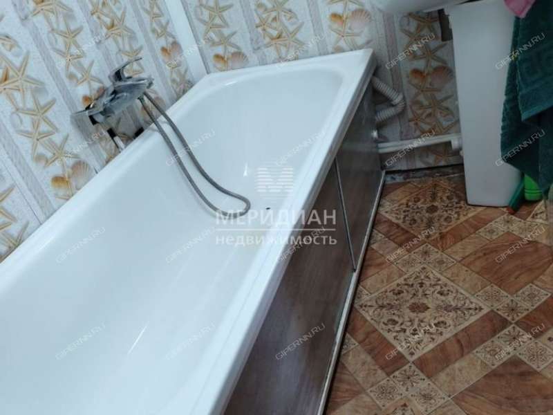 двухкомнатная квартира на проспекте Героев дом 15