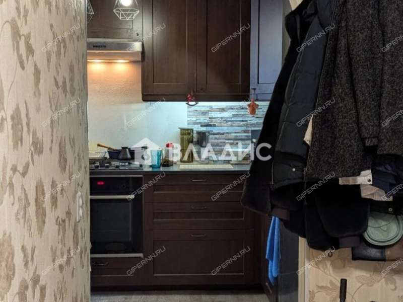 двухкомнатная квартира на проспекте Бусыгина дом 60