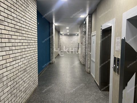 2-komnatnaya-ul-pravdinskaya-d-43 фото