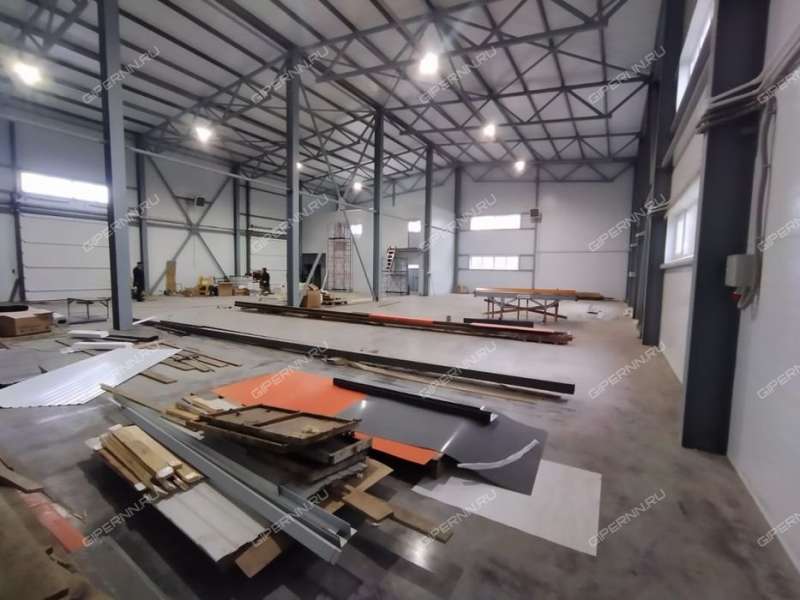 помещение под склад на ул. Тепличная 2г.