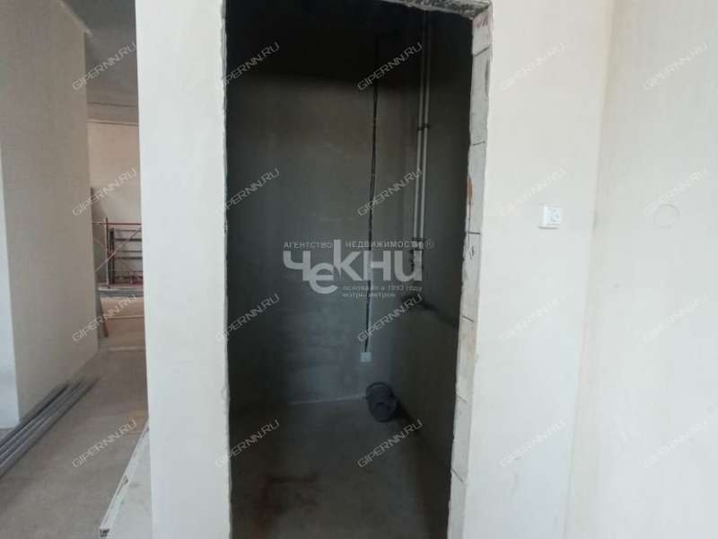 помещение под коммерческую недвижимость на Академической улице деревня Афонино