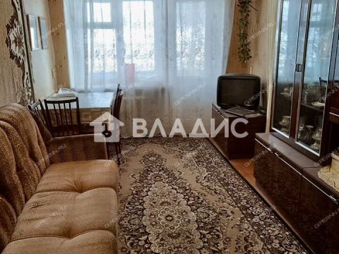 2-komnatnaya-ul-svetloyarskaya-d-21 фото