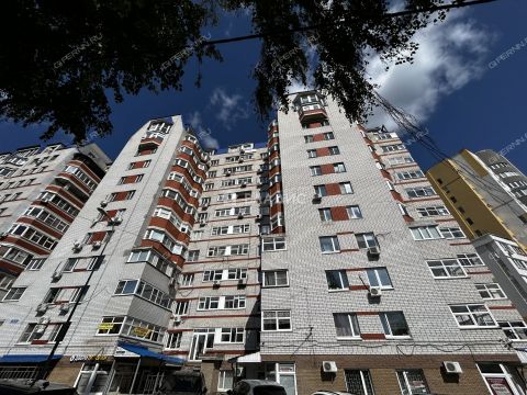 3-komnatnaya-ul-osharskaya-d-98 фото
