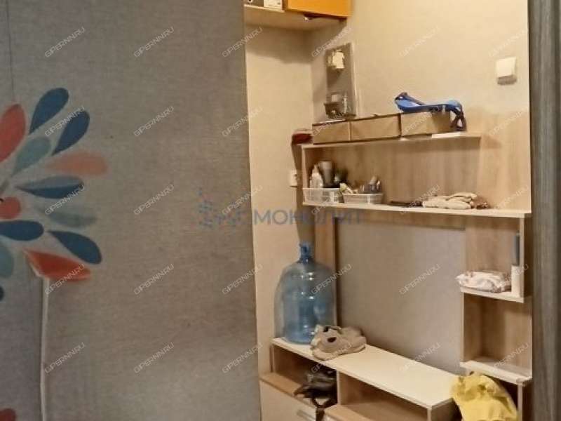 двухкомнатная квартира на Красноуральской улице дом 2А