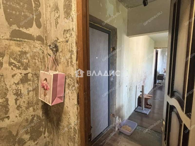 трёхкомнатная квартира на Подворной улице дом 6