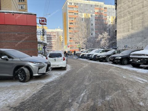 2-komnatnaya-ul-nizhne-pecherskaya-d-6 фото