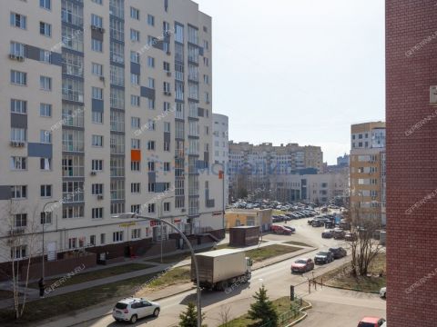 2-komnatnaya-ul-delovaya-d-20 фото