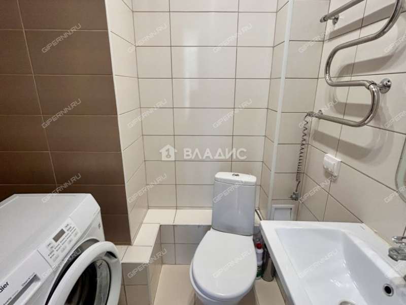 двухкомнатная квартира на проспекте Героев Донбасса дом 5