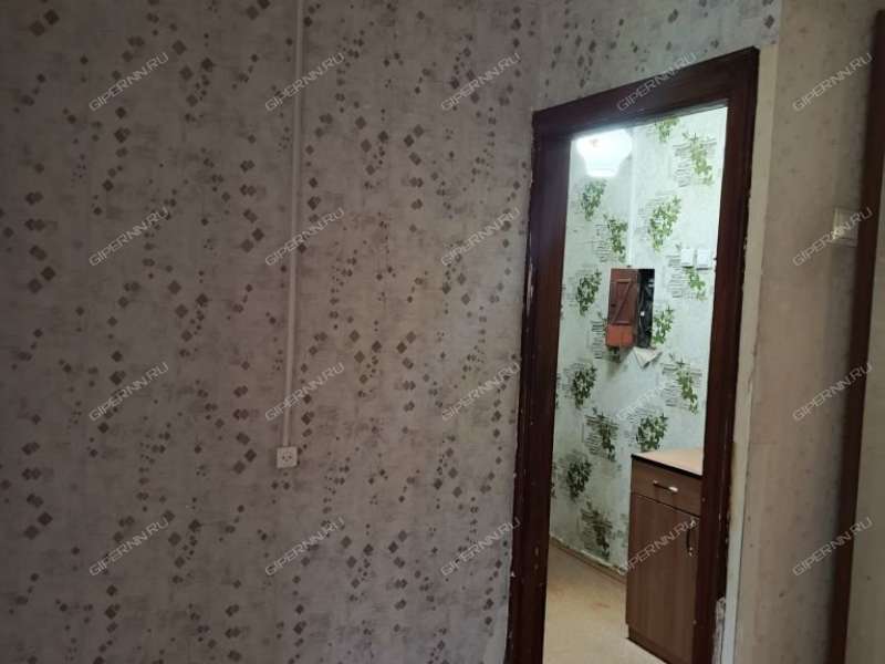 трёхкомнатная квартира на улице Лескова дом 8