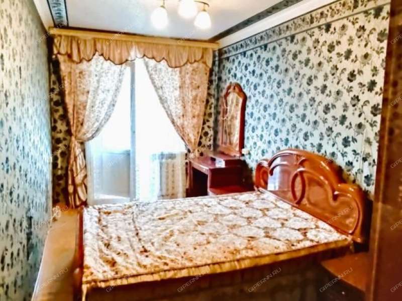 трёхкомнатная квартира на улице Мельникова дом 14