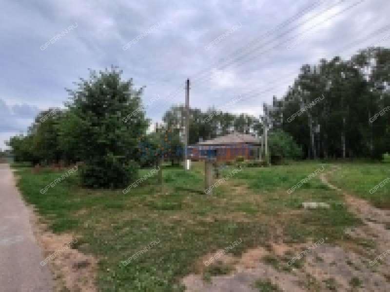 здание под склад, недвижимость под автобизнес на улице Мира село Арапово