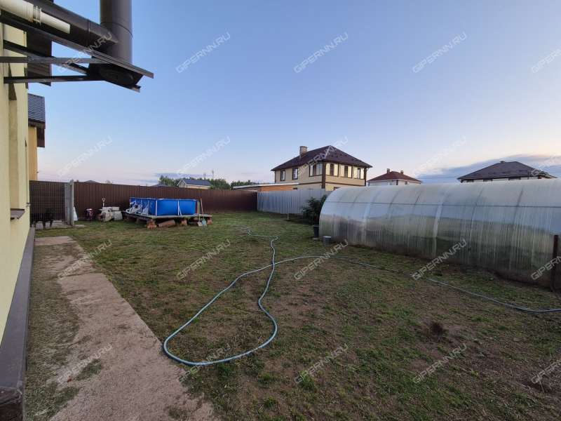 дом на Зеленая ул. деревня Подвалиха