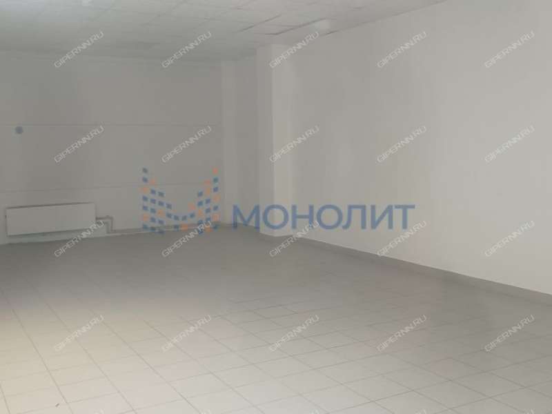 помещение под торговую площадь, недвижимость под салоны красоты на Народной улице