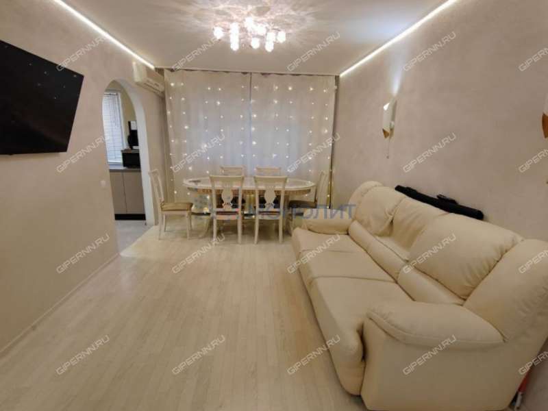 трёхкомнатная квартира на улице Гаугеля дом 21