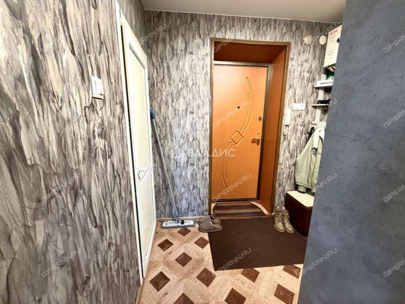 однокомнатная квартира на Заводской улице дом 2/2 город Семёнов