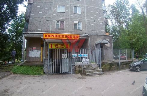 Продается помещение свободного назначения по адресу: Корнилова 10, 38,6 кв. м. н