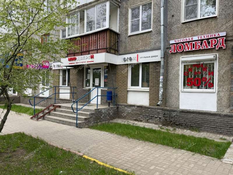 помещение под офис, торговую площадь на улице Веденяпина