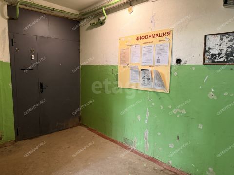 3-komnatnaya-ul-barenca-d-3 фото