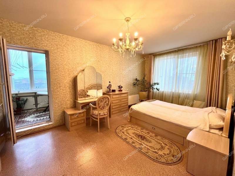 трёхкомнатная квартира на улице Янки Купалы дом 42