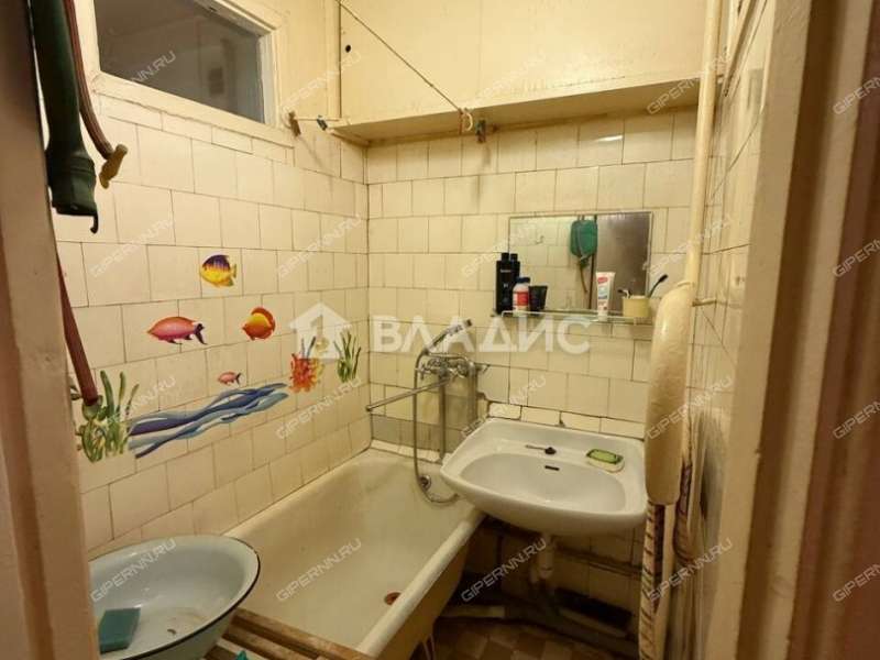 трёхкомнатная квартира на улице Вячеслава Шишкова дом 7 к3